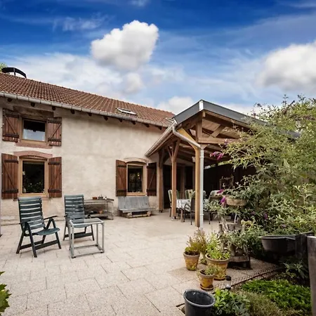 La Fermette Du Petit Ruisseau Hébergement de vacances Laveline-du-Houx